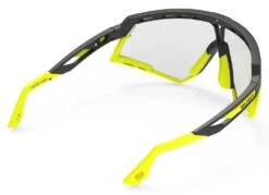 Rudy Project Defender Sportbrille -black Mat-Yellow Fluo/ImpactX Photochromic 10 Rudy Project Defender Sportbrille -black Mat-Yellow Fluo/ImpactX Photochromic -Fahrradausrüstungs Geschäft SP527806 0002 Rudy Project Defender Sportbrille black mat yellow fluo photochromic 2 laser black 5