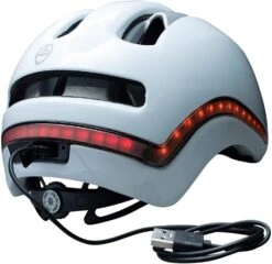 Nutcase Vio MIPS Light Fahrradhelm-Blanco Gloss -Fahrradausrüstungs Geschäft nutcase vio mips led Fahrradhelm blanco 7